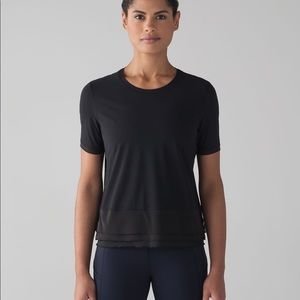 Lululemon sole training short sleeve
